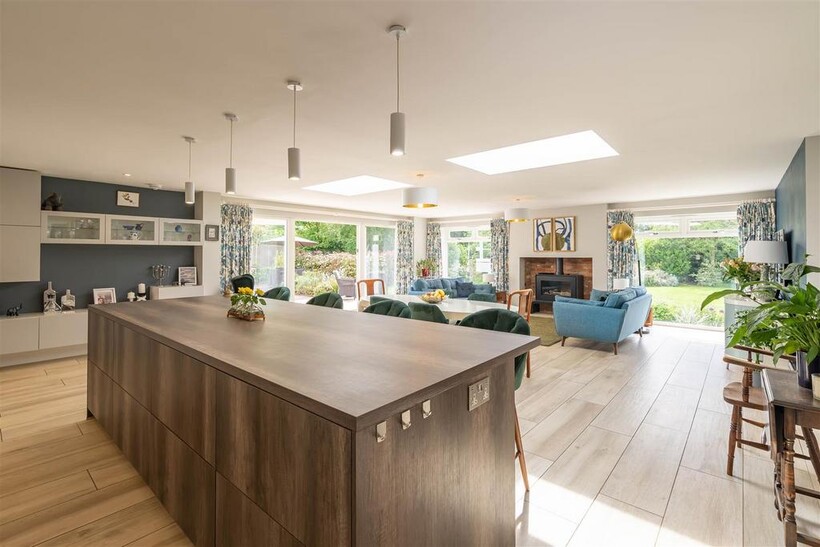 Thrupp Lane, Radley 5 bed detached house to rent - £3,995 pcm (£922 pw)