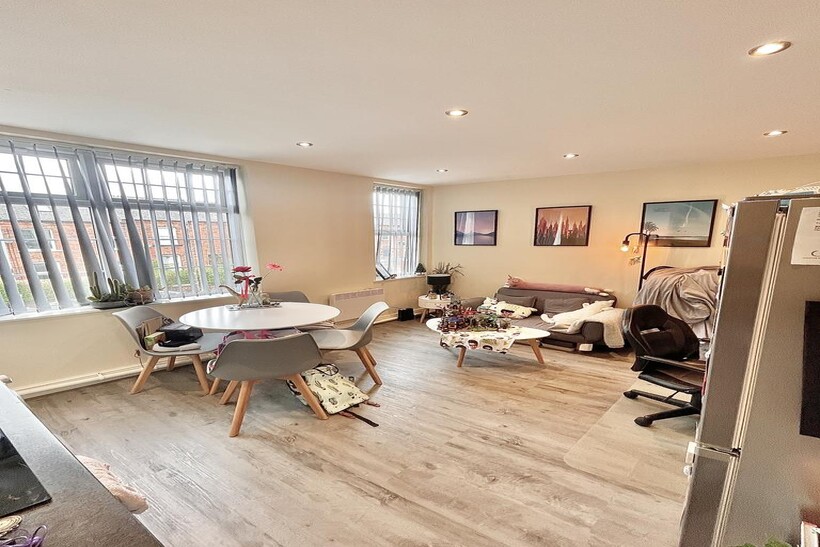 Marshall Street, Leeds LS15 1 bed flat to rent - £795 pcm (£183 pw)