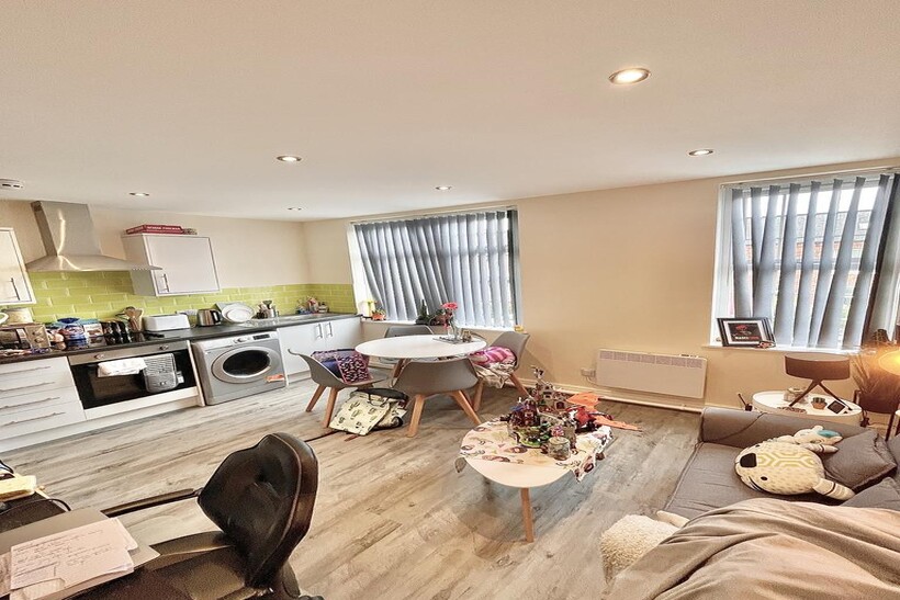 Marshall Street, Leeds LS15 1 bed flat to rent - £795 pcm (£183 pw)