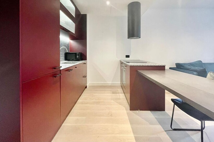 Viaduct Gardens, London SW11 1 bed apartment to rent - £3,245 pcm (£749 pw)