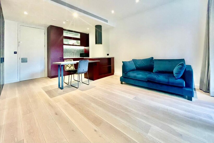 Viaduct Gardens, London SW11 1 bed apartment to rent - £3,245 pcm (£749 pw)
