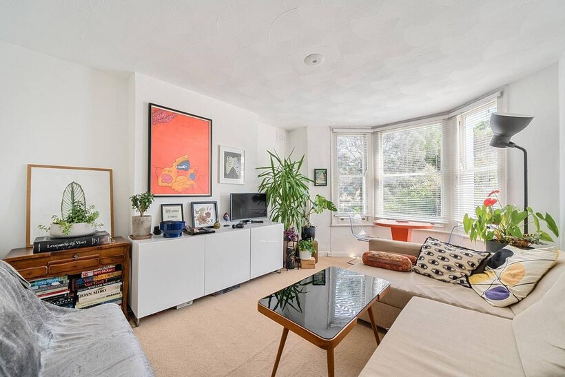 The Gardens, East Dulwich, London, SE22 1 bed flat to rent - £1,675 pcm (£387 pw)
