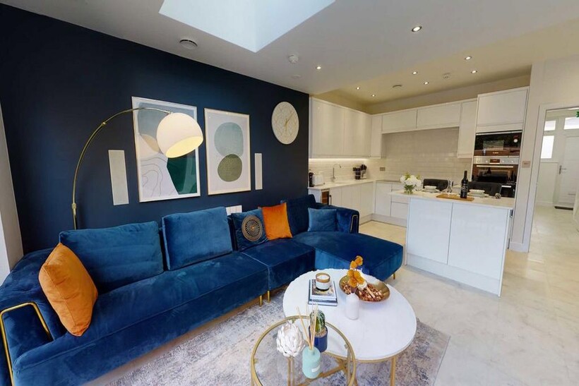 Rannoch Road, London W6 5 bed house to rent - £7,800 pcm (£1,800 pw)