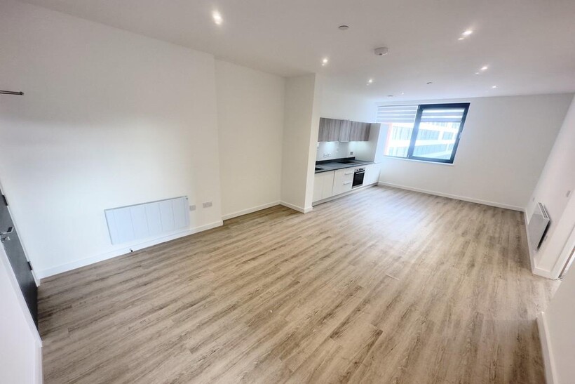Normandy House, Basingstoke RG21 2 bed apartment to rent - £1,425 pcm (£329 pw)