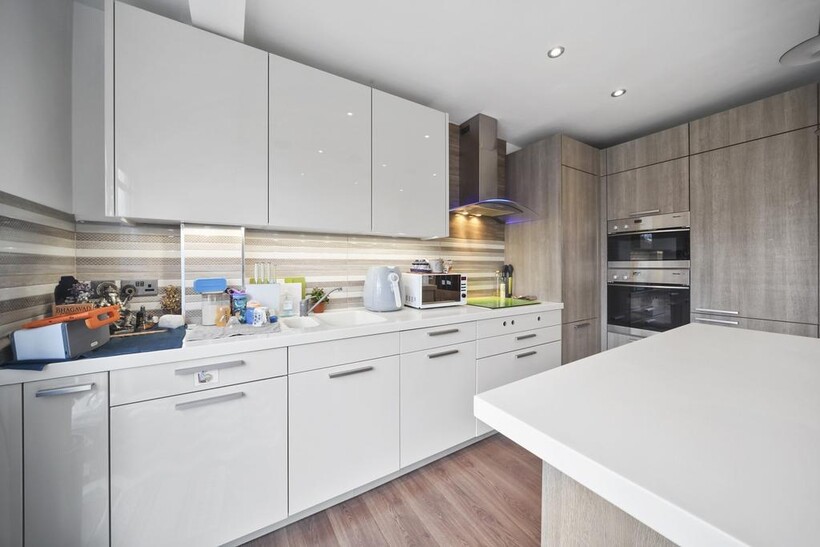 Priory Gardens, London, W5 3 bed semi-detached house to rent - £3,200 pcm (£738 pw)