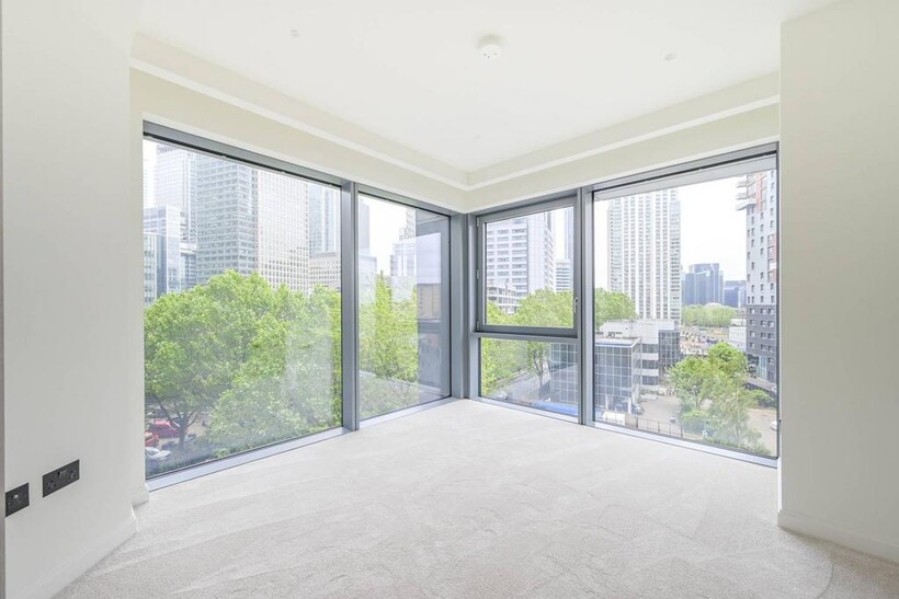 Aspen, Marsh Wall, Canary Wharf... 2 bed flat to rent - £3,554 pcm (£820 pw)