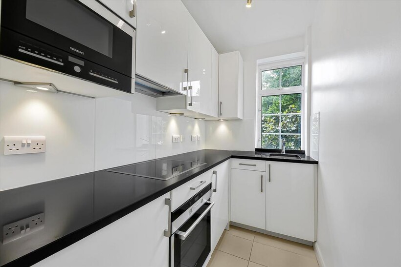 Langford Court, Abbey Road, London, NW8 1 bed flat to rent - £2,899 pcm (£669 pw)
