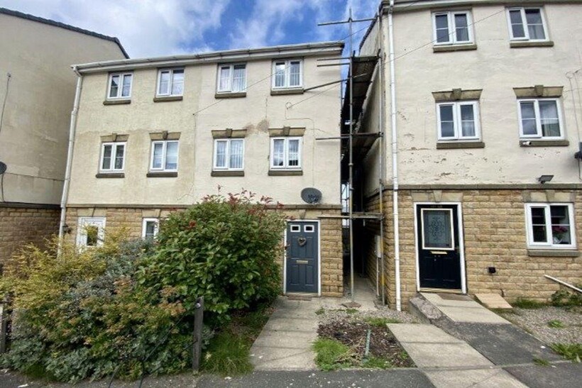 Apex Close, Burnley BB11 3 bed house to rent - £845 pcm (£195 pw)