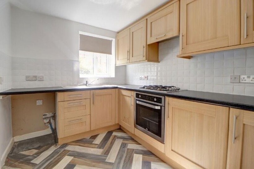 Apex Close, Burnley BB11 3 bed house to rent - £845 pcm (£195 pw)
