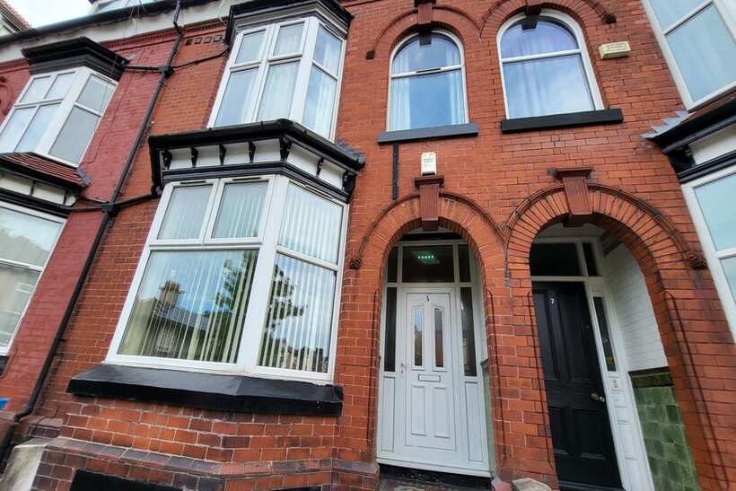 Scarsdale Road, Manchester 7 bed terraced house to rent - £4,702 pcm (£1,085 pw)