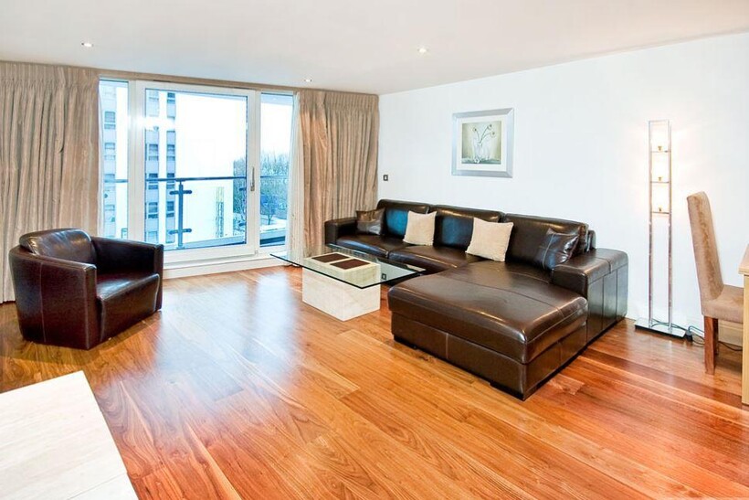 Winchester Road, London, NW3 1 bed flat to rent - £3,549 pcm (£819 pw)