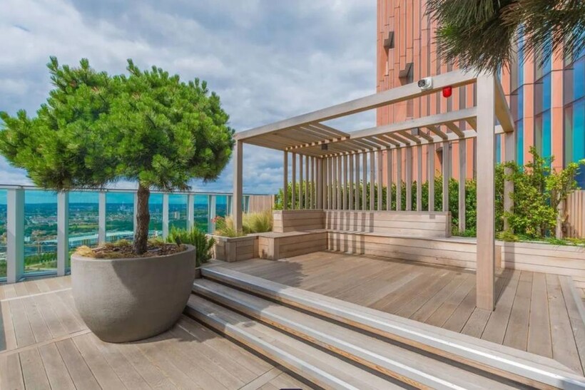 Manhattan Loft Apartments,E20 1GQ 2 bed apartment to rent - £3,800 pcm (£877 pw)