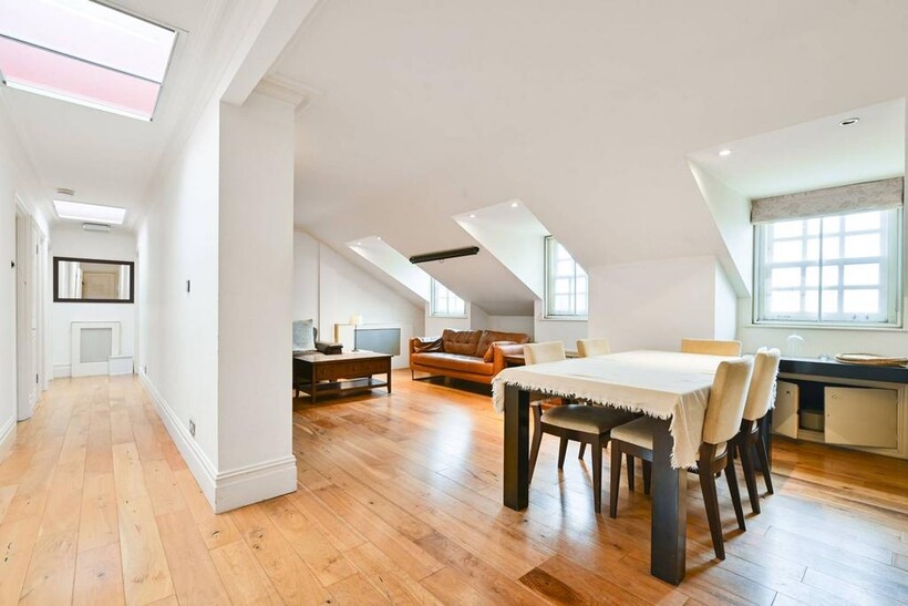 York Place Mansions, Marylebone... 3 bed flat to rent - £6,067 pcm (£1,400 pw)