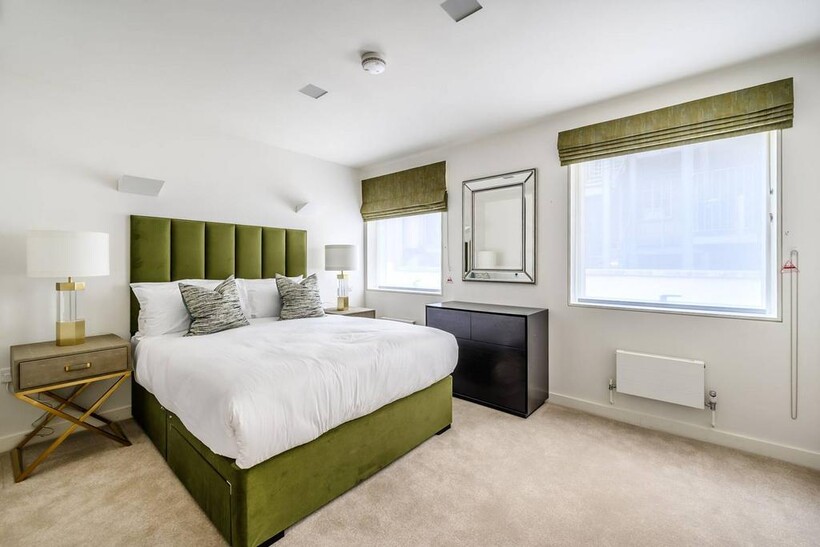 Fulham Road, Chelsea, London, SW3 2 bed flat to rent - £4,875 pcm (£1,125 pw)