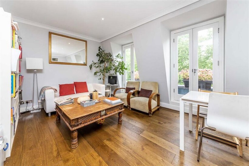 Courtfield Gardens, London SW5 3 bed flat to rent - £5,178 pcm (£1,195 pw)