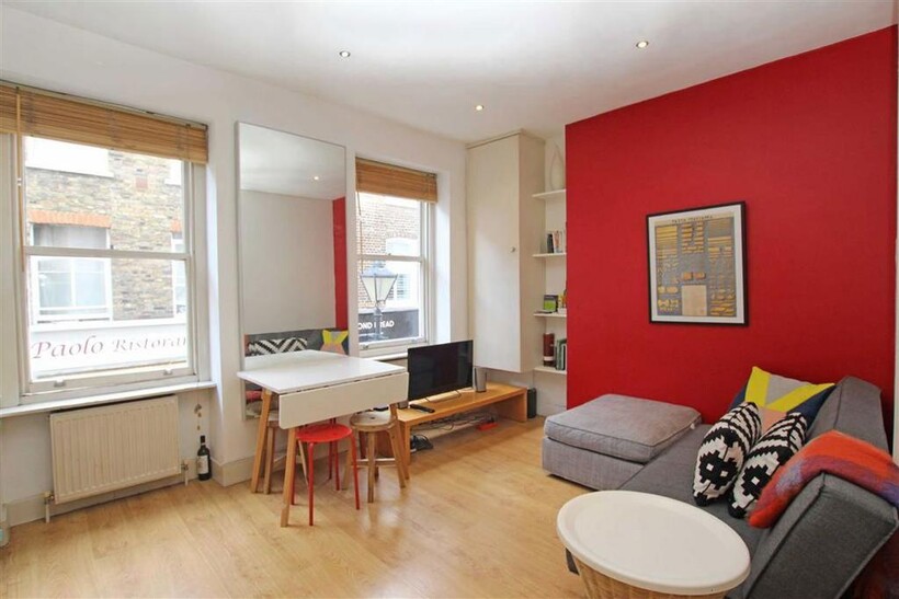 Charlotte Place, London W1T 1 bed flat to rent - £2,297 pcm (£530 pw)