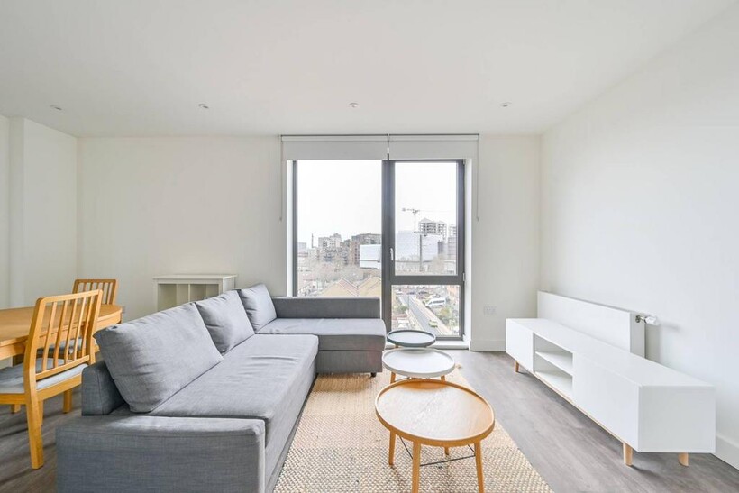 Barrell Makers House, Canary Wharf... 2 bed flat to rent - £2,492 pcm (£575 pw)