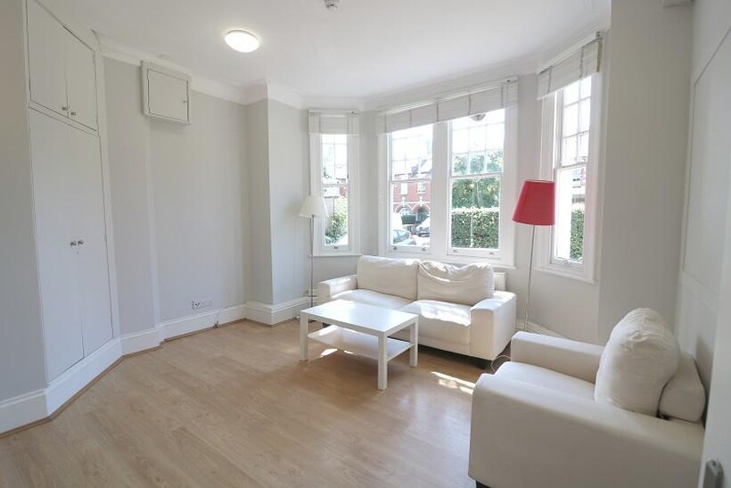 Twyford Avenue,  West Acton, W3 1 bed flat to rent - £1,675 pcm (£387 pw)