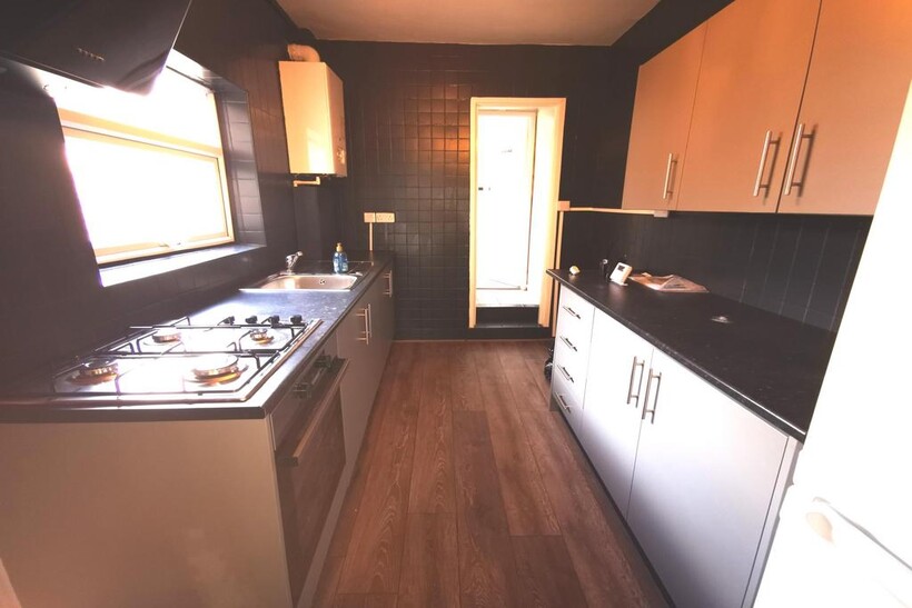Morpeth Terrace, North Shields NE29 3 bed flat to rent - £720 pcm (£166 pw)