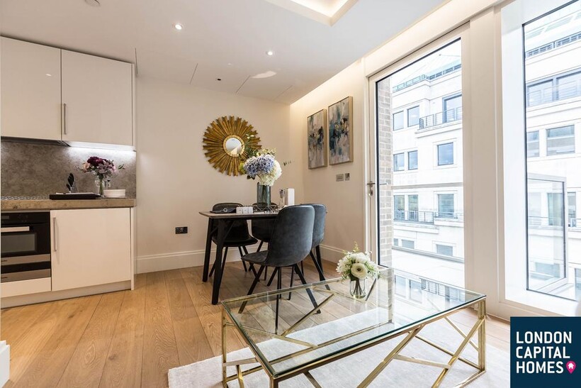 Milford House, 190 Strand, London, WC2R 1 bed apartment to rent - £5,400 pcm (£1,246 pw)