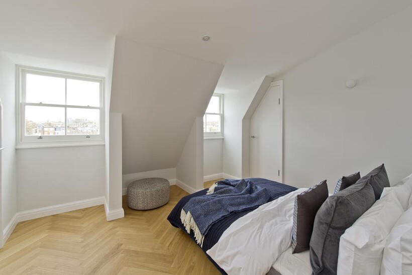 Colville Road, London W11 1 bed flat to rent - £4,312 pcm (£995 pw)