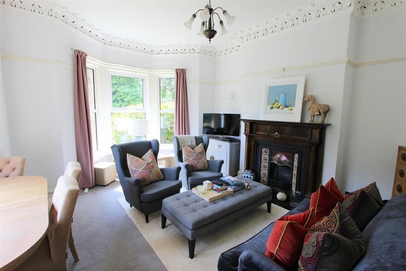 Stamford Road, Alderley Edge 5 bed semi-detached house to rent - £3,995 pcm (£922 pw)