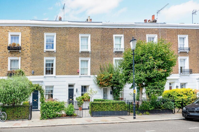 Christchurch Street, London, SW3 3 bed detached house to rent - £8,645 pcm (£1,995 pw)