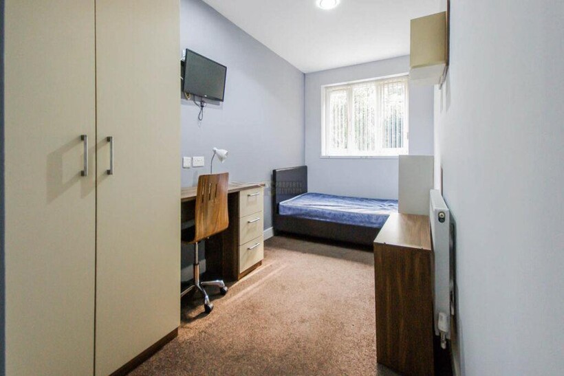 Bournbrook Road, Birmingham B29 1 bed terraced house to rent - £629 pcm (£145 pw)