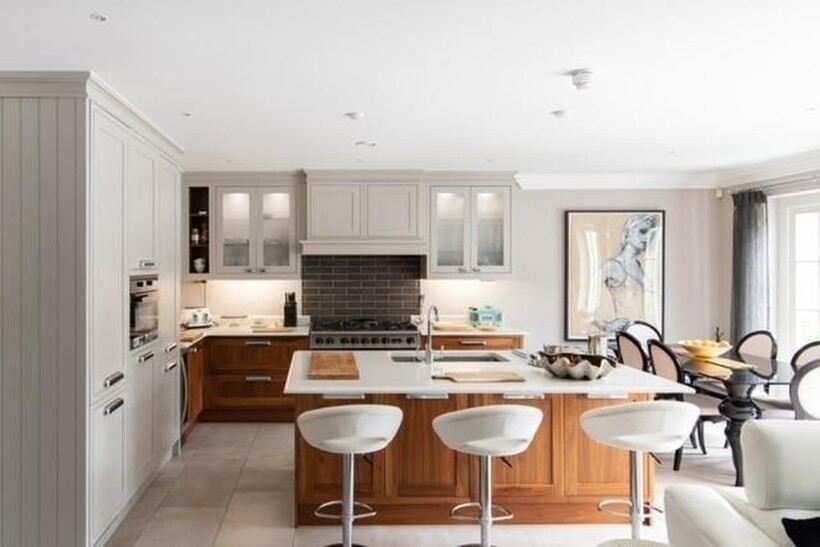 Willoughby Lane, Bromley BR1 4 bed townhouse to rent - £5,750 pcm (£1,327 pw)