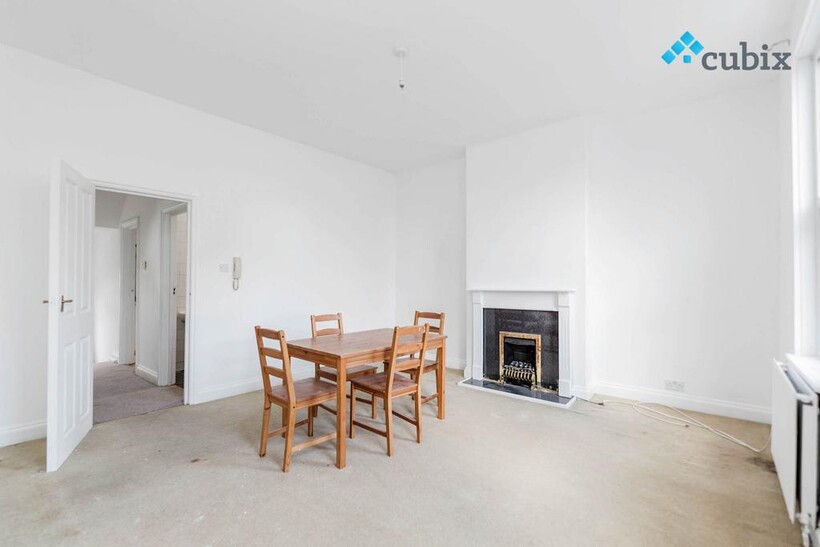 Uxbridge Road, London W12 3 bed flat to rent - £2,297 pcm (£530 pw)