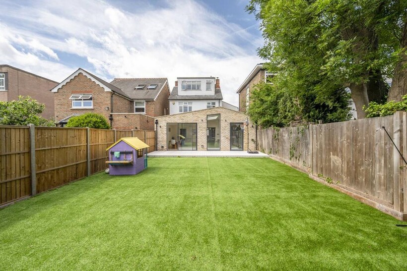 Pepys Road, Raynes Park, London, SW20 4 bed detached house to rent - £15,167 pcm (£3,500 pw)