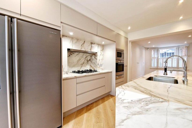 Ralston Street, Chelsea SW3 5 bed house to rent - £12,497 pcm (£2,884 pw)