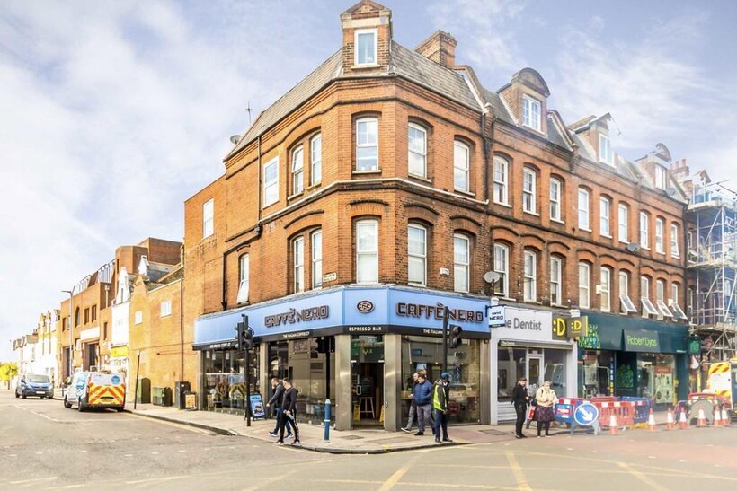 Putney High Street, London SW15 1 bed flat to rent - £1,675 pcm (£387 pw)