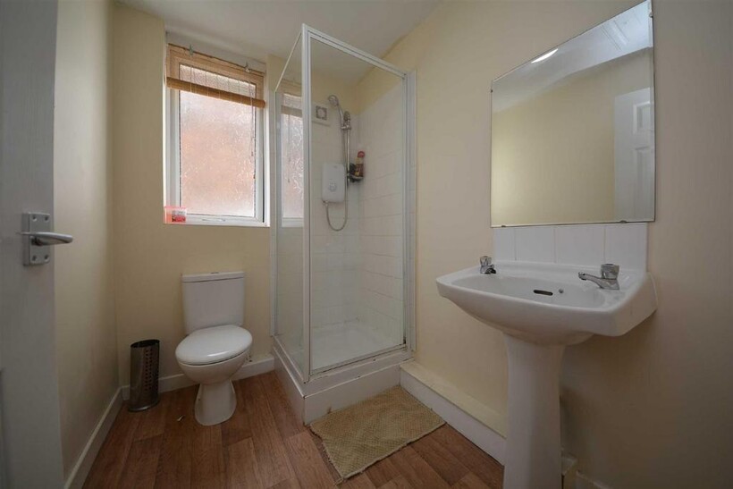 Dicconson Street, Swinley, Wigan, WN1... 1 bed in a house share to rent - £412 pcm (£95 pw)