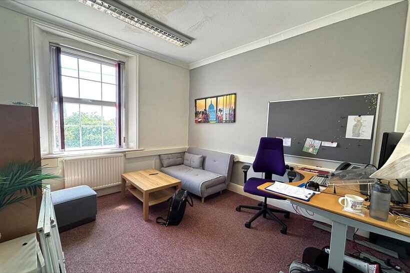 Office1.jpeg