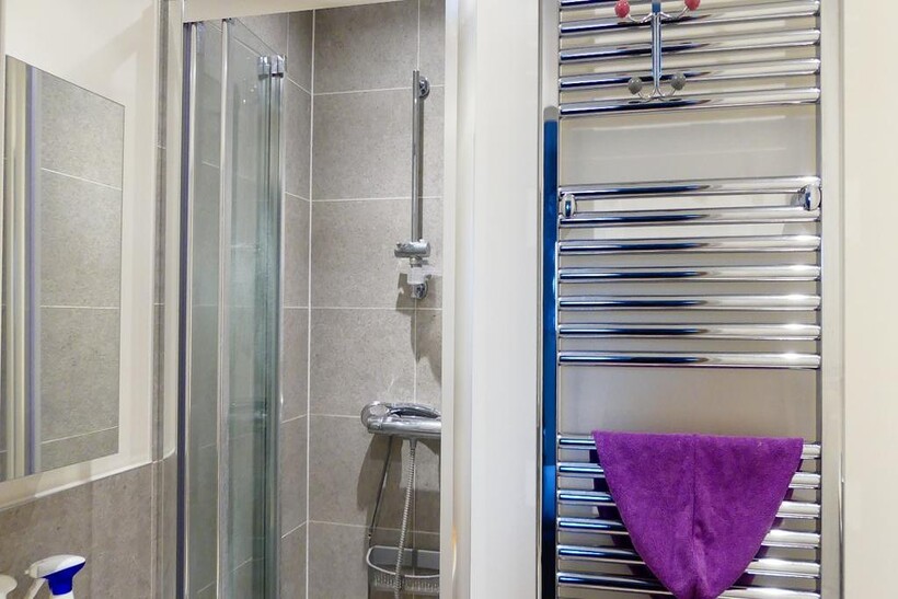 Cameo Court, Aylesbury HP18 2 bed flat to rent - £1,340 pcm (£309 pw)