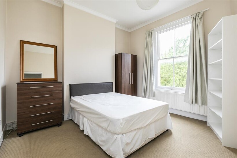 Lordship Park, London, N16 3 bed flat to rent - £2,395 pcm (£553 pw)