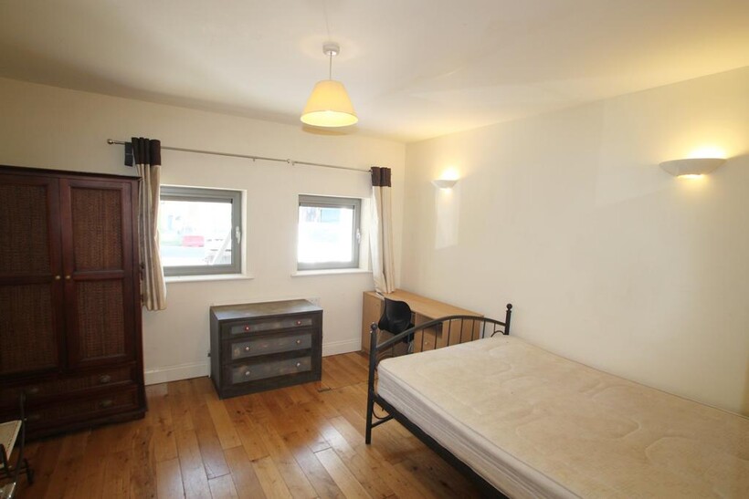 Elder Place, Brighton BN1 3 bed terraced house to rent - £2,075 pcm (£479 pw)