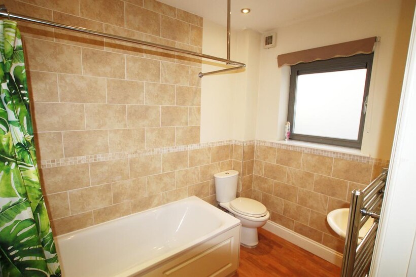 Elder Place, Brighton BN1 3 bed terraced house to rent - £2,075 pcm (£479 pw)