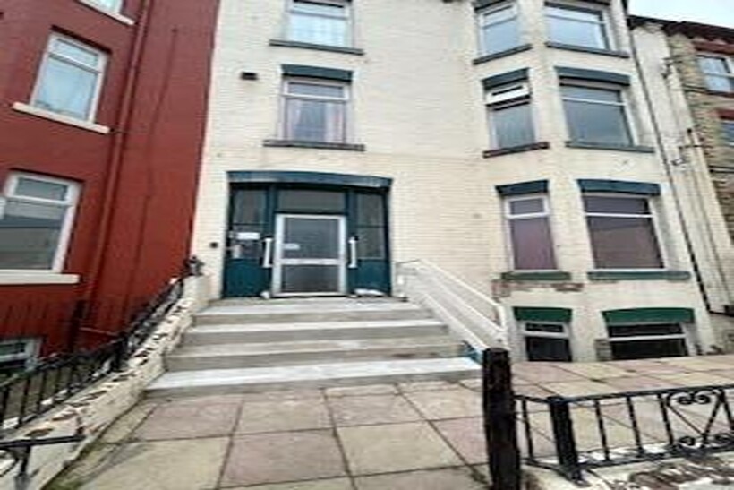 Newcomen Terrace, Redcar TS10 1 bed flat to rent - £470 pcm (£108 pw)