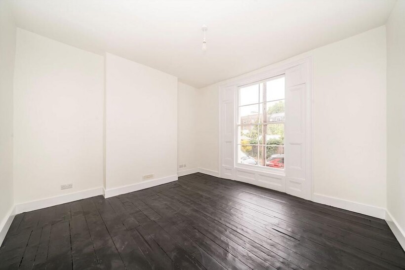 Grosvenor Terrace, London SE5 4 bed terraced house to rent - £4,650 pcm (£1,073 pw)