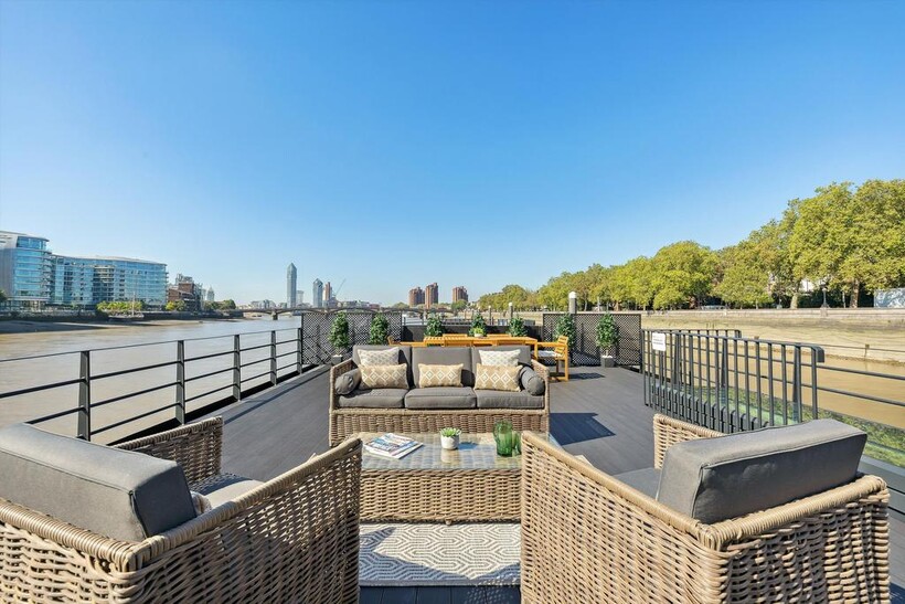 Cadogan Pier, Cheyne Walk, London, SW3 2 bed property to rent - £8,667 pcm (£2,000 pw)