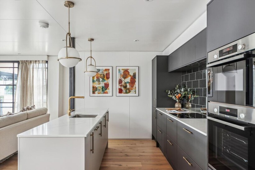 Cadogan Pier, Cheyne Walk, London, SW3 2 bed property to rent - £8,667 pcm (£2,000 pw)