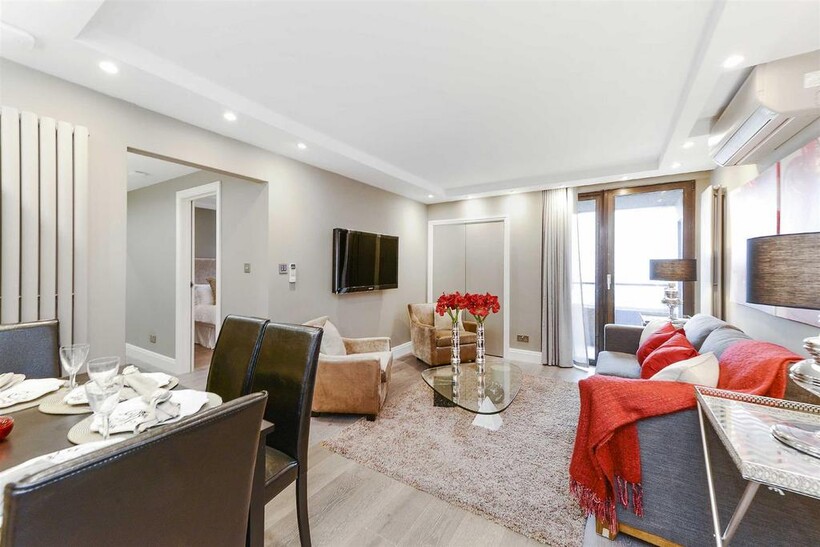 Cresta House, Finchley Road, Swiss... 2 bed apartment to rent - £3,445 pcm (£795 pw)