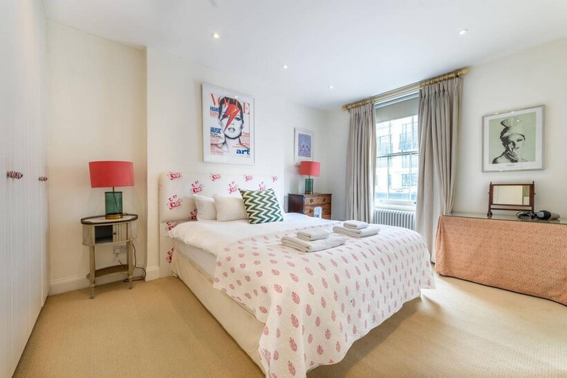 Kensington Gardens Square, Notting... 2 bed flat to rent - £7,150 pcm (£1,650 pw)