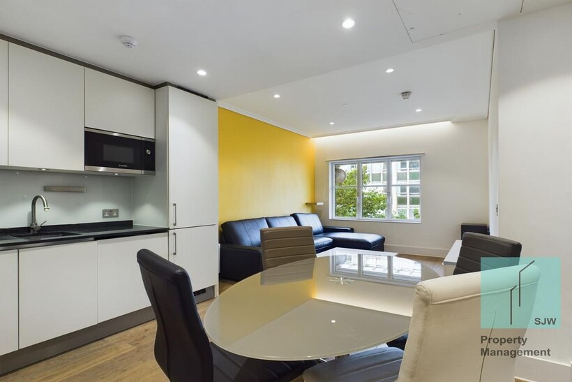 Kingsway, London WC2B 2 bed apartment to rent - £4,350 pcm (£1,004 pw)