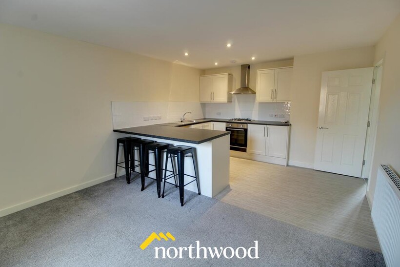 Paddock Way, Doncaster DN7 2 bed duplex to rent - £720 pcm (£166 pw)