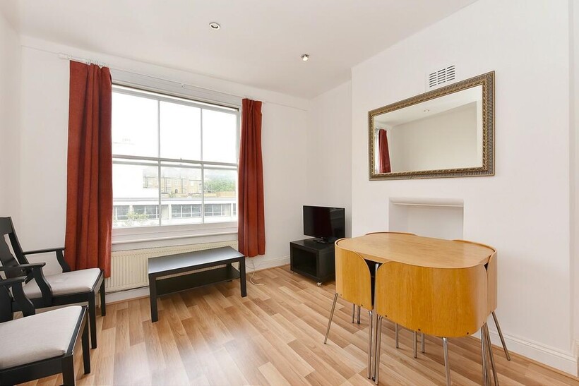 Moscow Road, Bayswater, W2 1 bed flat to rent - £2,297 pcm (£530 pw)