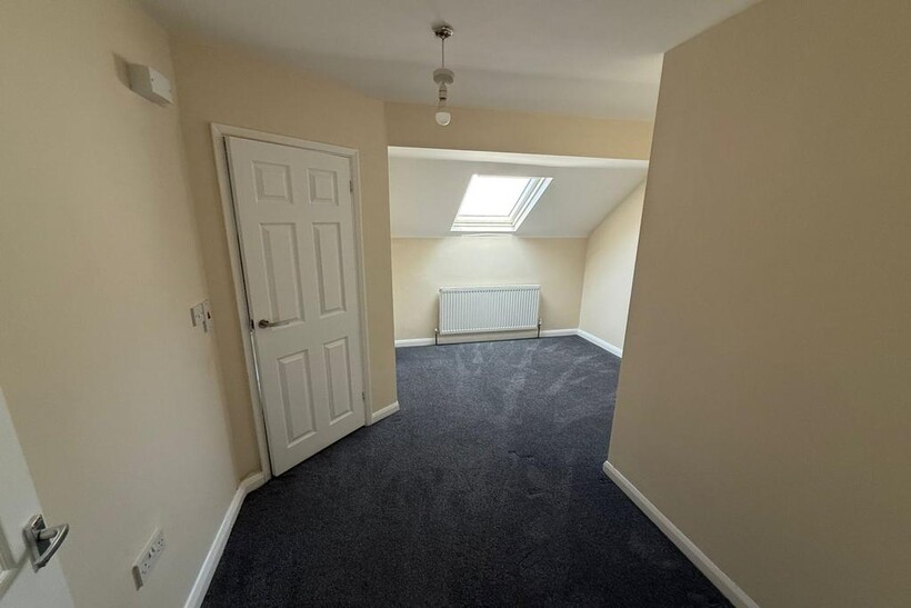 Copyground Court, High Wycombe 1 bed apartment to rent - £1,075 pcm (£248 pw)