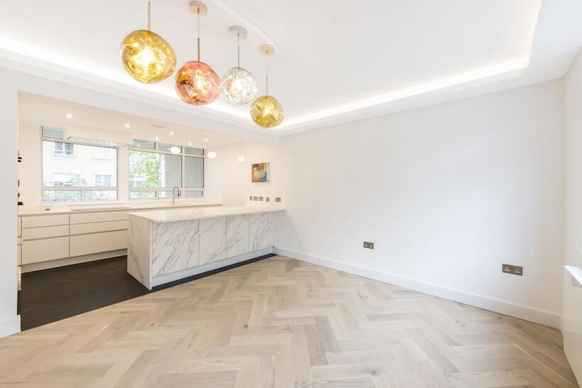 Wimpole Mews, Marylebone Village... 3 bed flat to rent - £7,800 pcm (£1,800 pw)
